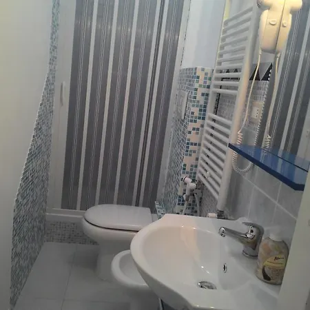 L'oasi Dei Sogni 住宿加早餐酒店 3*