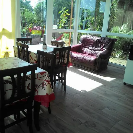 住宿加早餐酒店 L'oasi Dei Sogni 莱波拉诺